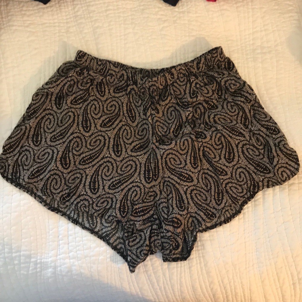 Brandy Melville shorts
